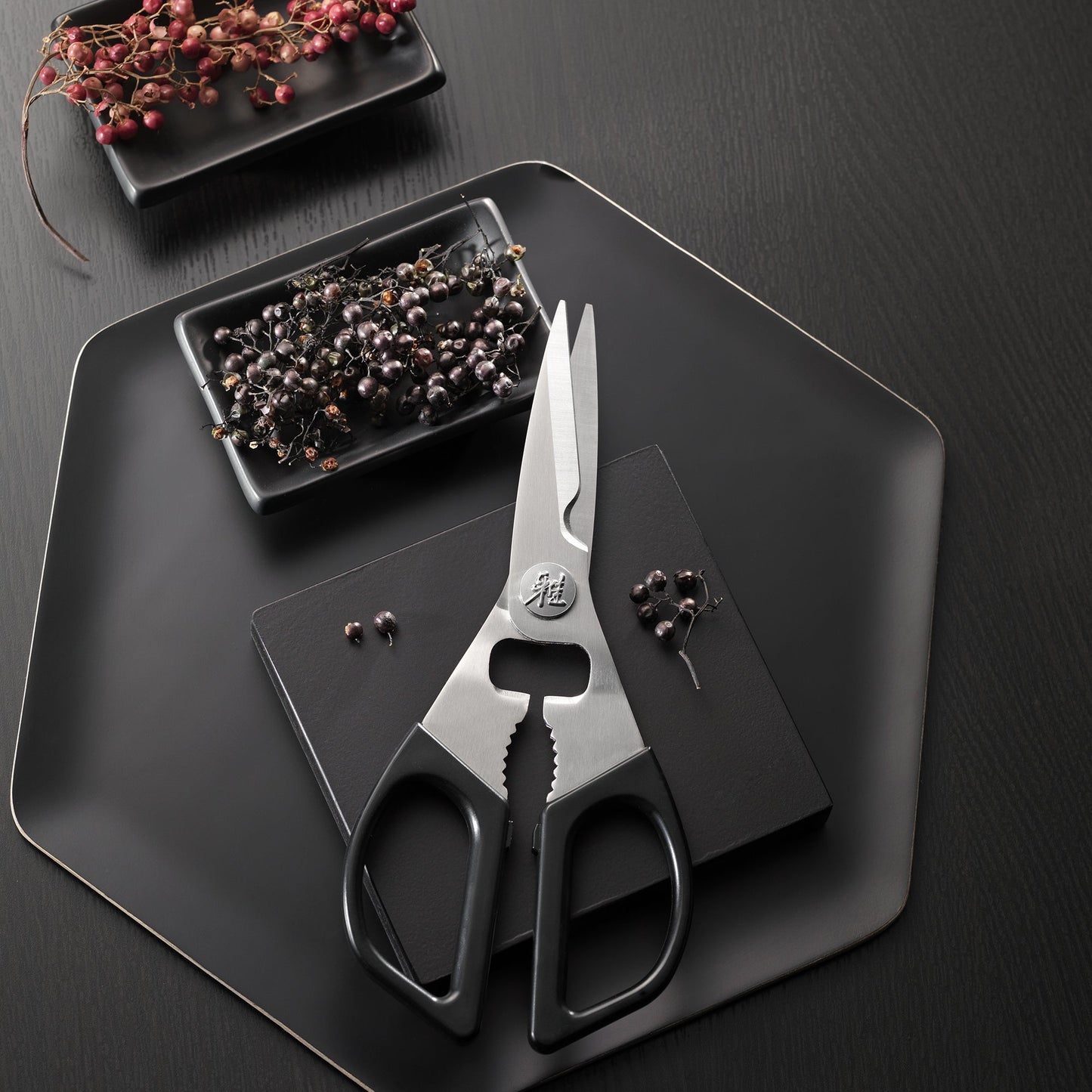 MIYABI 22 cm, Kitchen Shears, Black
