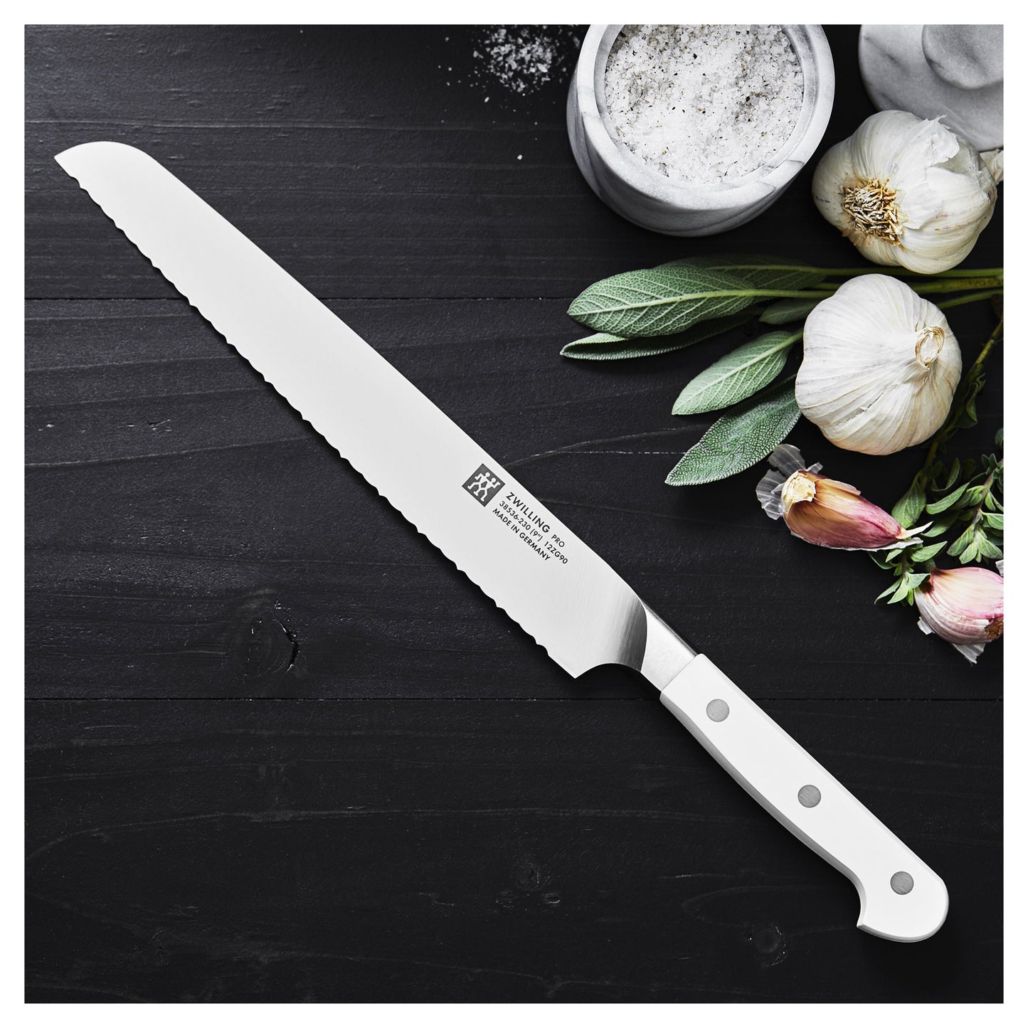 ZWILLING Pro le blanc 9 inch Bread Knife, White