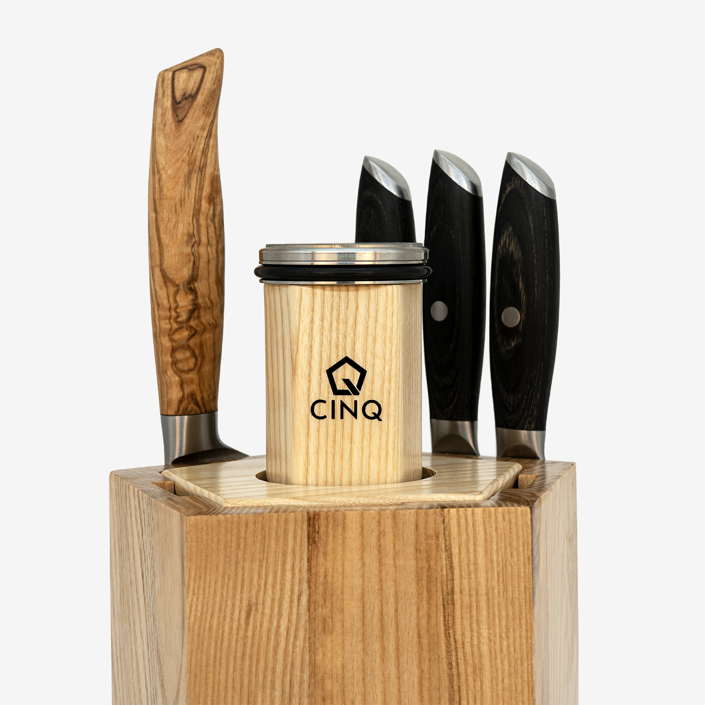 Rotating Magnetic Knife Block