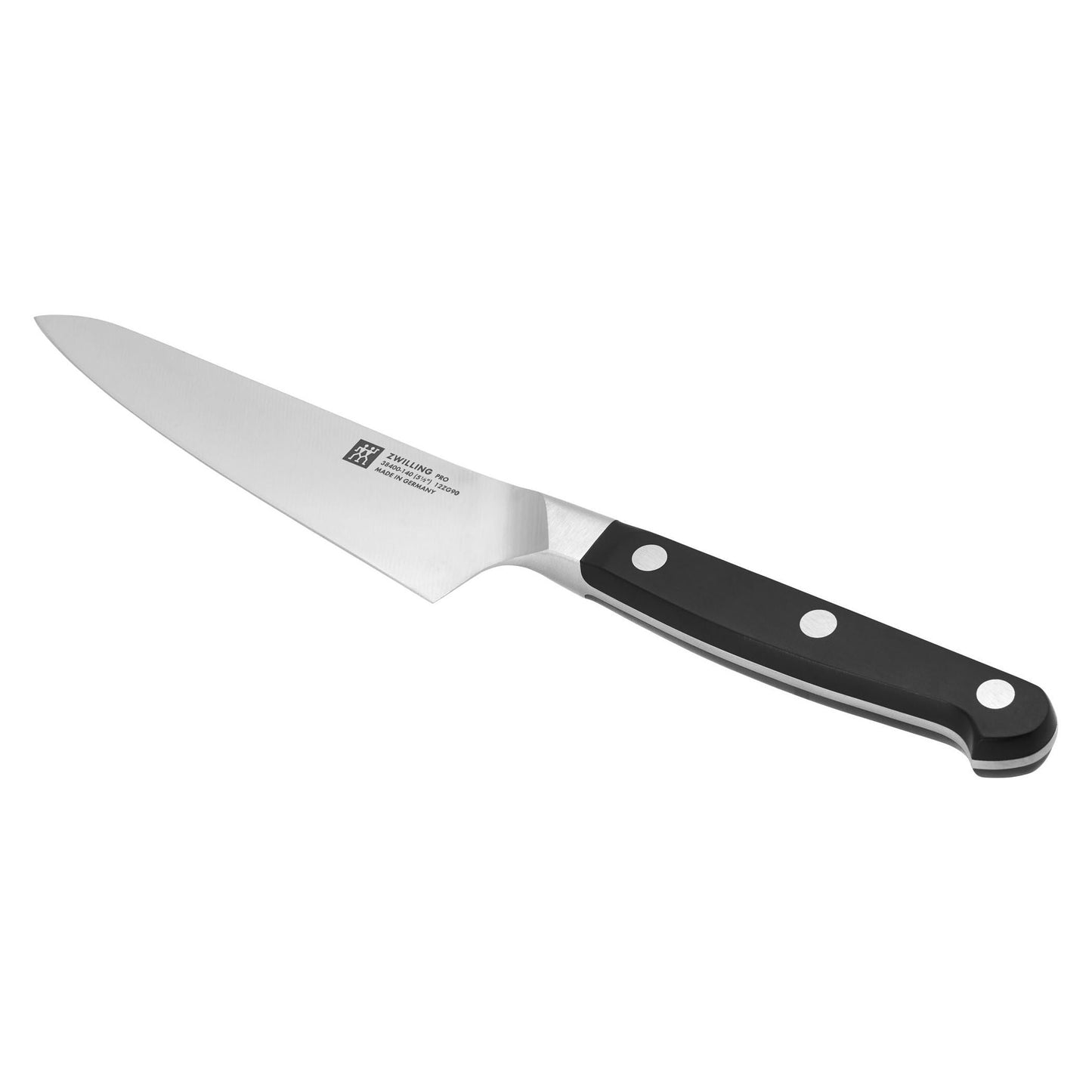 ZWILLING Pro 5.5 inch Chef's Knife Compact